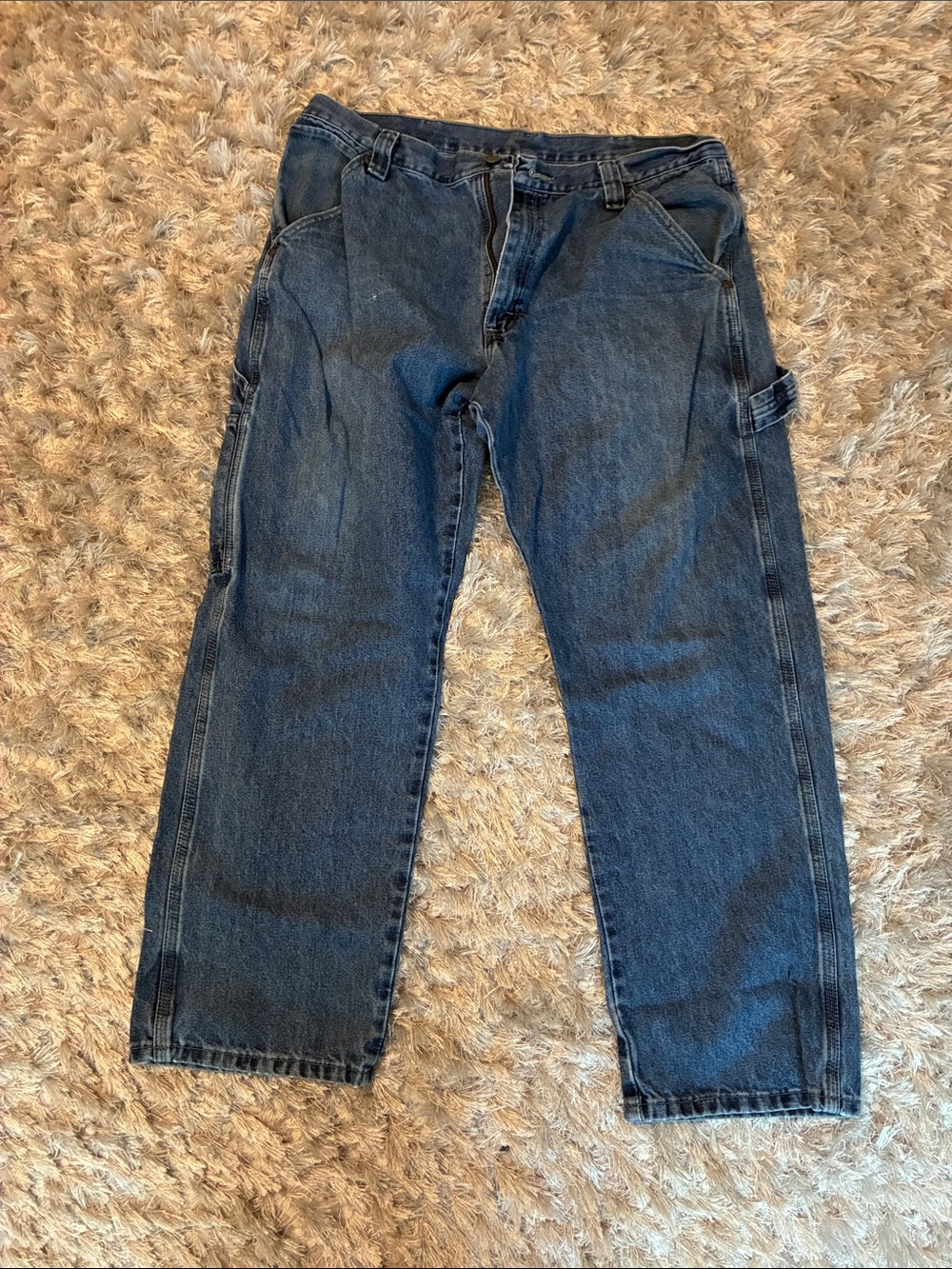 Wrangler Men's Dark Blue Relaxed Fit Jeans